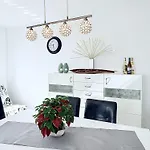 Apartman Ocean View, Spacious 2br, Pool, Playa Paraiso Pp601