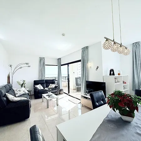 Ocean View, Spacious 2br, Pool, Playa Paraiso Pp601