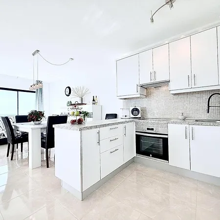 Ocean View, Spacious 2br, Pool, Playa Paraiso Pp601 *